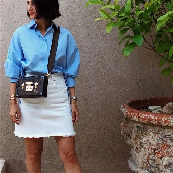New LEVI'S High Rise Deconstructed mini Skirt