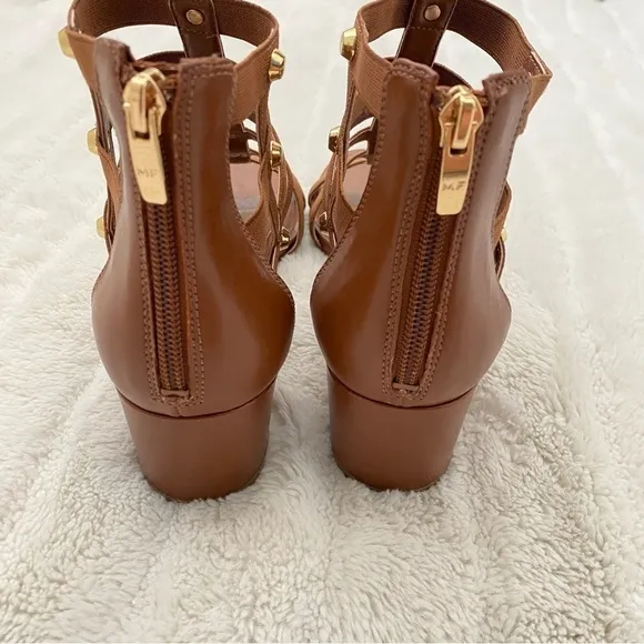 New Marc Fisher Gladiator Heeled Sandals Brown Size 8.5