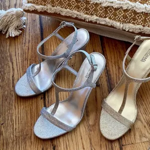 New MICHAEL KORS Arden Glitter Silver T-strap Stiletto Sandals