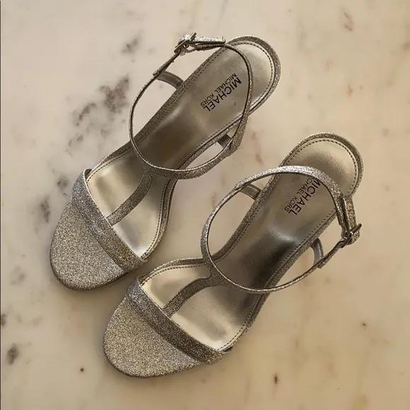 New MICHAEL KORS Arden Glitter Silver T-strap Stiletto Sandals