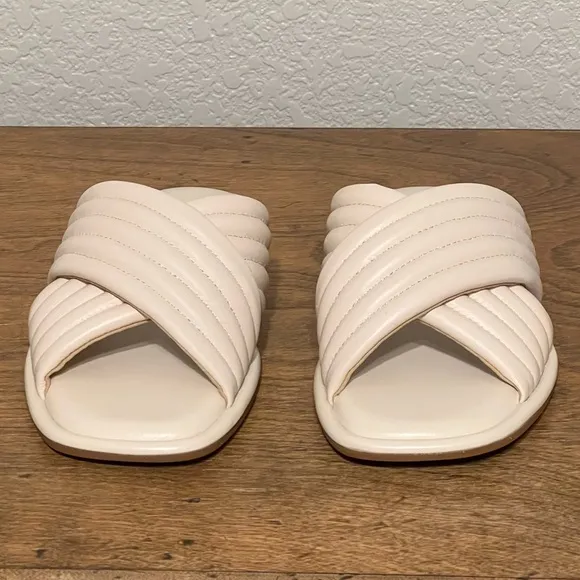 New Michael Kors Portia Slip On Crisscross Quilted Leather Slide Sandals 8 M