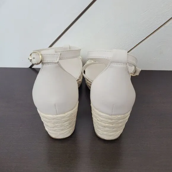 NEW Naturalizer Serena Wedge Sandals Warm White Faux Leather 7W