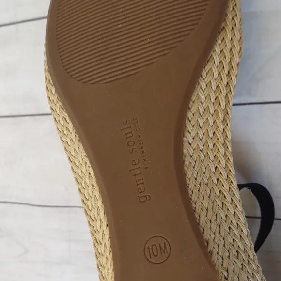 NEW NWOB Gentle Souls 10 Noa Beth espadrilles leopard