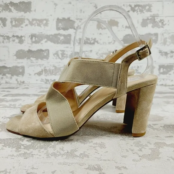 New Pelle Moda Nolyn Mushroom Leather Buckle Up Sandals W779