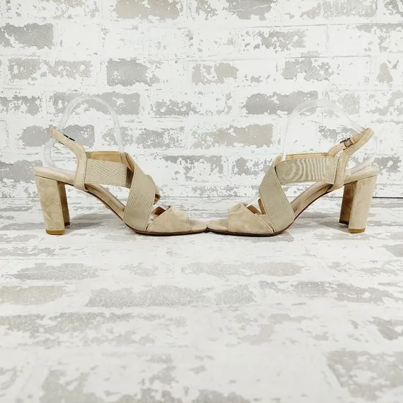 New Pelle Moda Nolyn Mushroom Leather Buckle Up Sandals W779