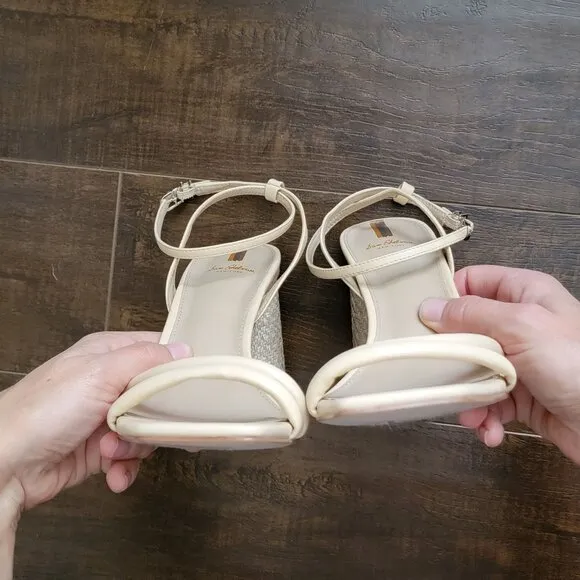 NEW Sam Edelman Kia Sandals Womens 9.5 Ivory Neutral Classic Simple Modern