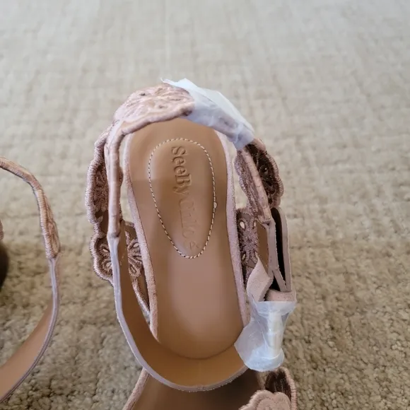 New See By Chloe Laser-Cut Floral Kristy Heeled Sandals in Tan, Size 36