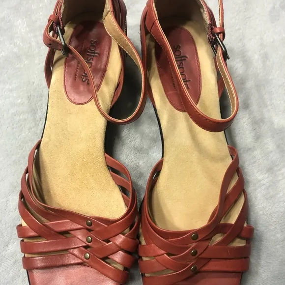 New Softspots Sandals, size 9.5 (SB)