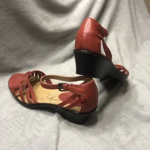 New Softspots Sandals, size 9.5 (SB)