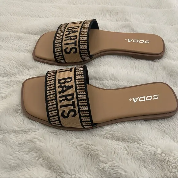 New St Barts Sandals Slides Tan Black Size 7