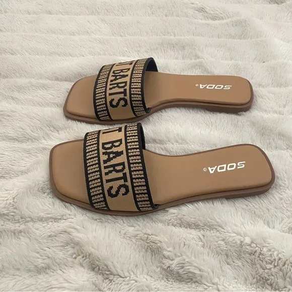 New St Barts Sandals Slides Tan Black Size 7