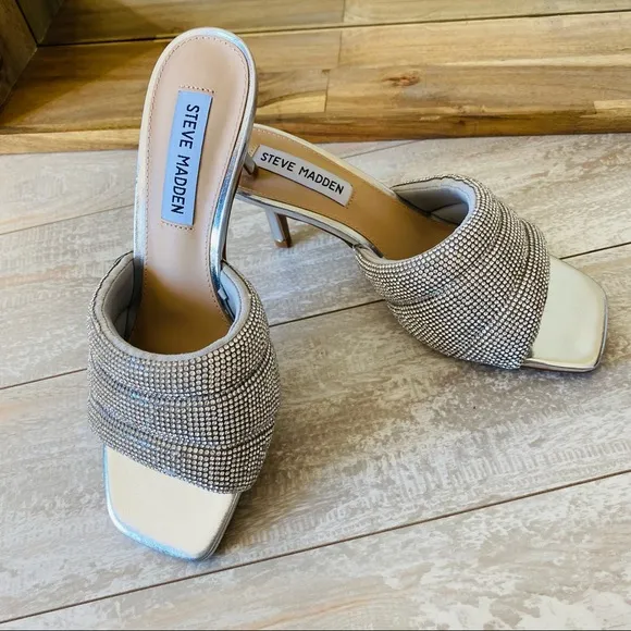 New Steve Madden Embellished silver slide Sandals