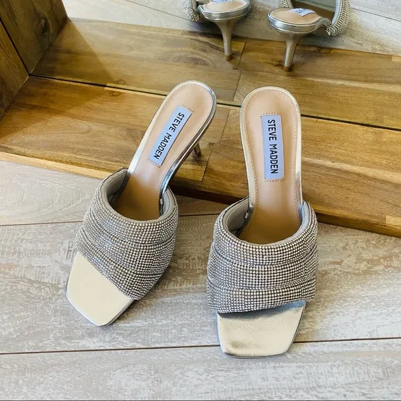 New Steve Madden Embellished silver slide Sandals