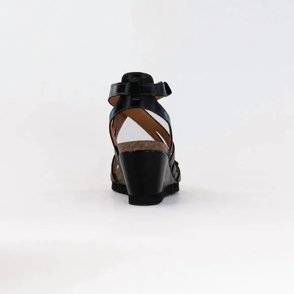 NEW TAOS women's xcellent wedge sandals in black