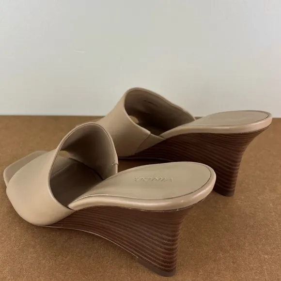 NEW VINCE BEIGE LEATHER WEDGE SANDALS