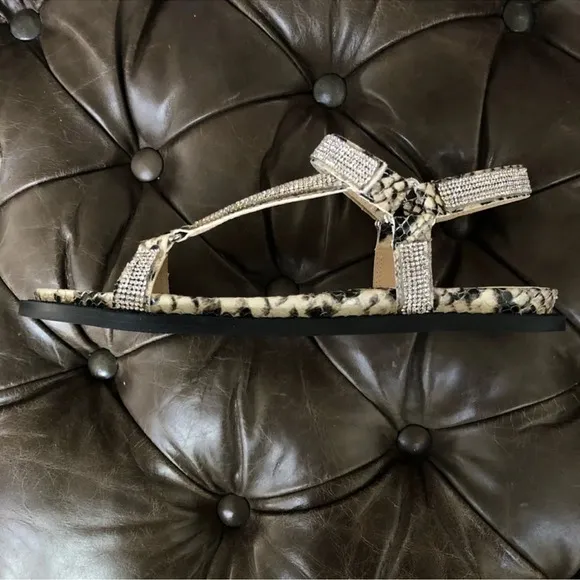 New Vince Camuto Arabelem Sandal Natural Snake leather crystal gem jeweled strap
