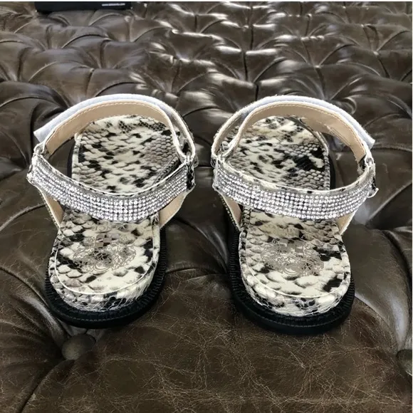 New Vince Camuto Arabelem Sandal Natural Snake leather crystal gem jeweled strap
