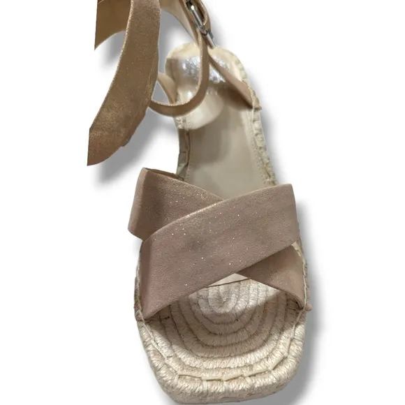 NEW VINCE CAMUTO Bendsen Wedge Sandal IN ROSE GOLD SZ 9.5