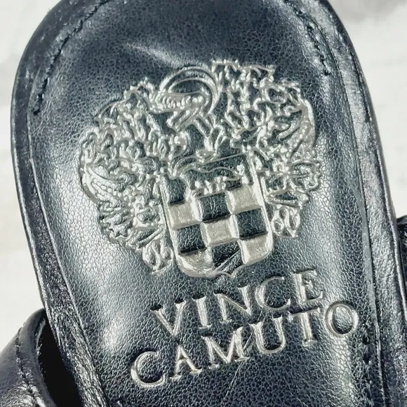 NEW Vince Camuto Rondea Black Leather Buckle Ankle Strap Wood Heel Sandals M403
