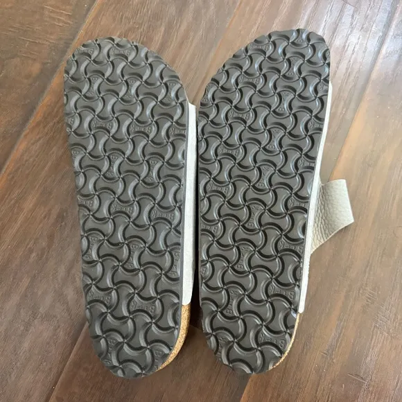 New without box Birkenstock adjustable strap slide Sandals Men’s size 13
