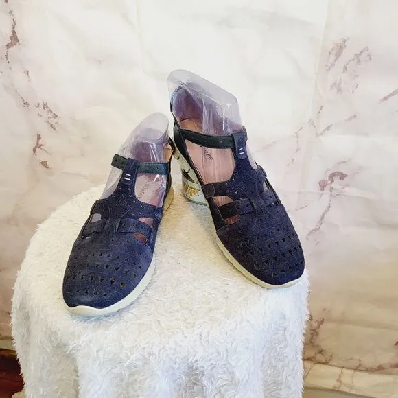 New! Sundance Mamzelle blue suede strappy maryjane sandals