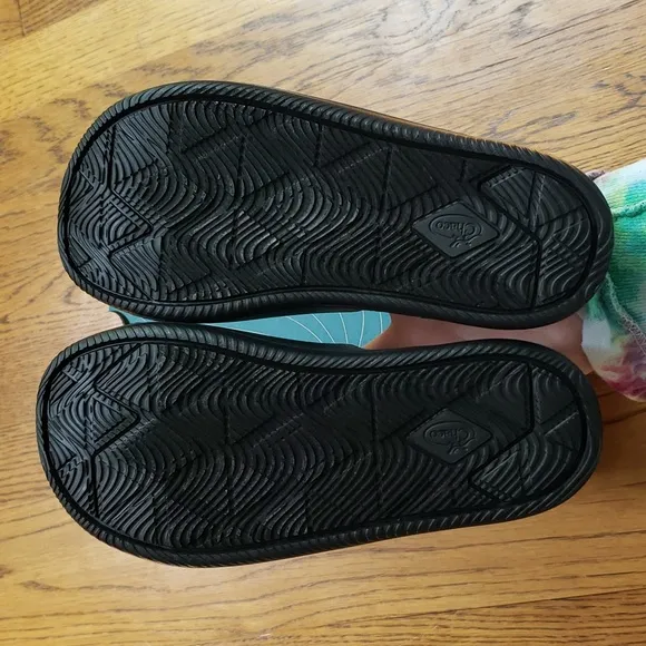 NIB Chaco Chillos Slide Sandal In Black Rainbow Tie Dye Kids Size 2