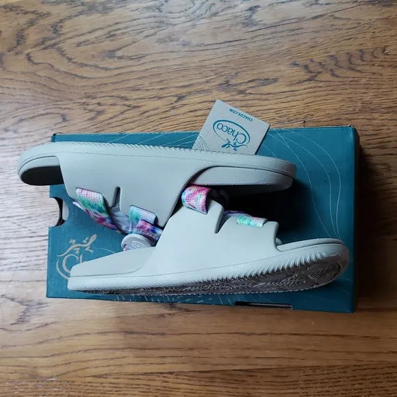 NIB Chaco Chillos Slide Sandal In White Multicolor Tie Dye Kids Size 2