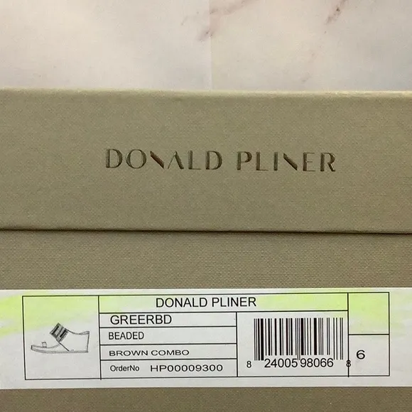 NIB Donald Pliner Women's Beaded Wedge Sandals Size 6