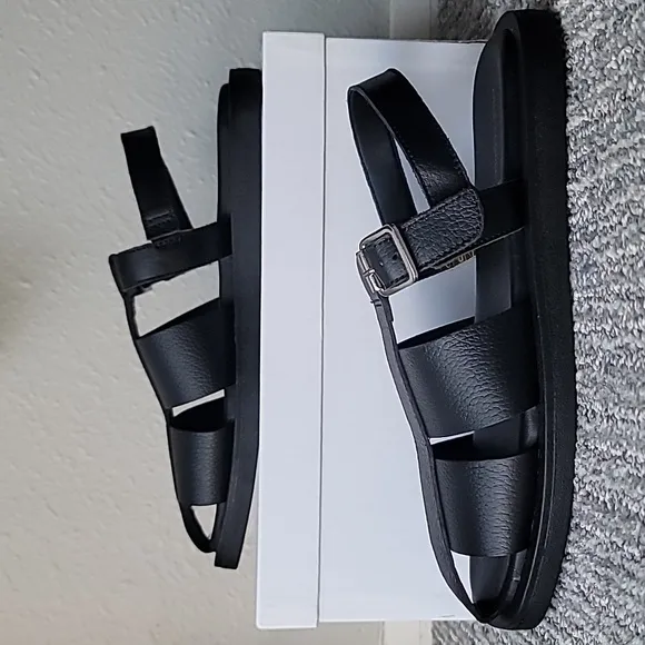 NIB Free People Flora Fisherman Leather Sandals, Size 9, Color Black