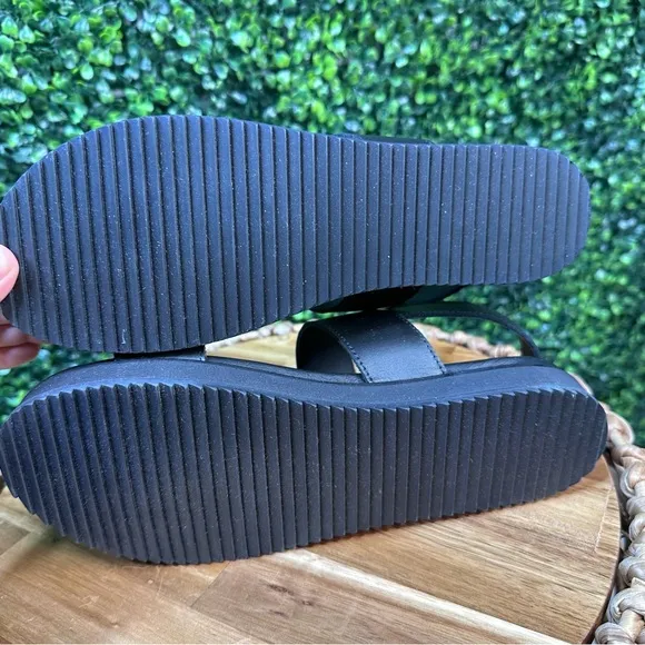 NIB Nisolo x Anthropologie go to flatform sandals in all black