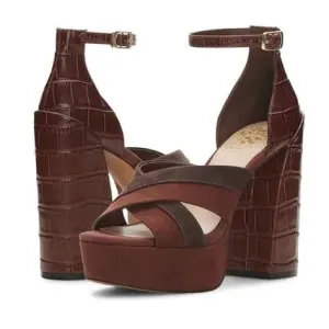 NIB | Vince Camuto | Gruelie Sandals in Brown Size 8.5