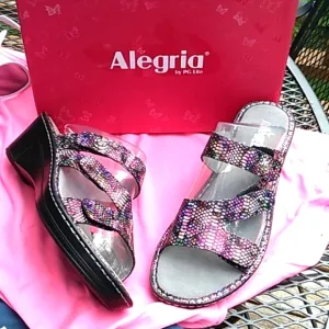 NIB Women's Alegria rainbow colors sandals size 41