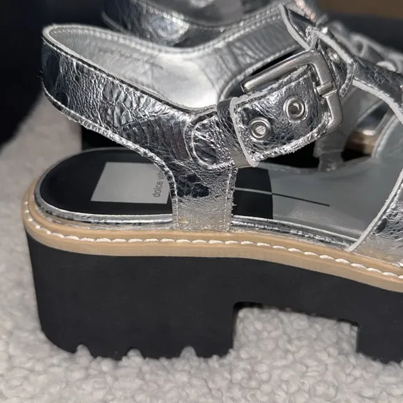NIB women’s gorgeous dolce vita silver latice fisherman sandals, shoes, sz 8