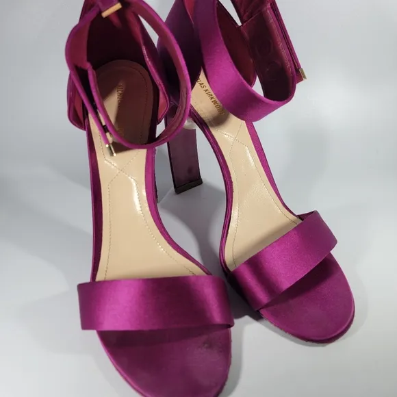 NICHOLAS KIRKWOOD Maeva Satin Sandals Pearl Heels Italy Resort Collection Sz 40