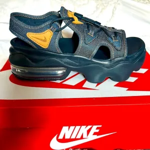 🔥NIKE AIR MAX KOKO SANDAL DENIM🔥RARE COLOR✨SZ 9✨BRAND NEW‼️