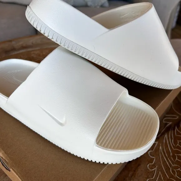 Nike NEW with Box White Slide Sandals size 10