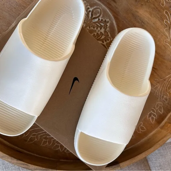 Nike NEW with Box White Slide Sandals size 10