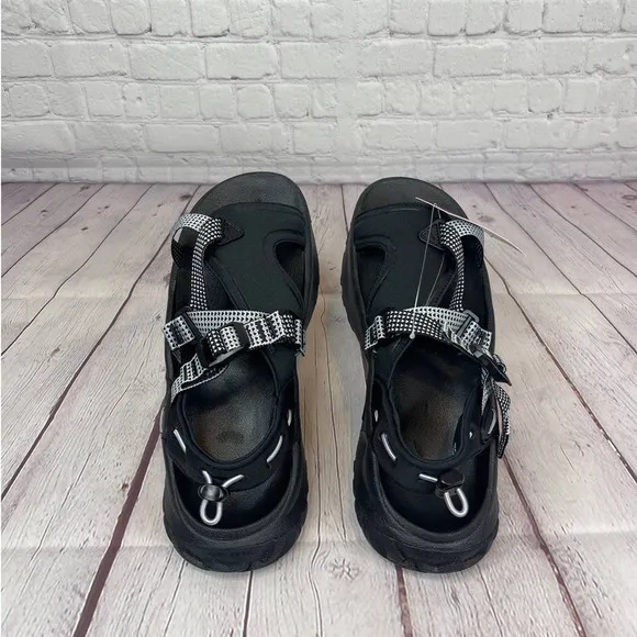 Nike Oneonta Outdoor Hiking Trail Sandals Mens Size 12 (DJ6604-001)