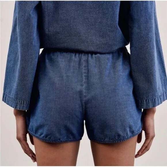 Nili Lotan Tilly Cotton Chambray Denim Shorts High Waisted Pull-on, Size‎ Medium