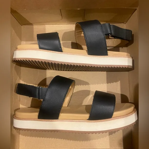 NISOLO Bundle! (2) pairs of Nisolo Flatform sandals for the price of one! Sz 6.5