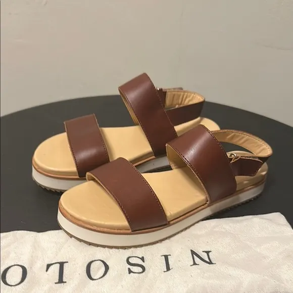 Nisolo Flatform sandals