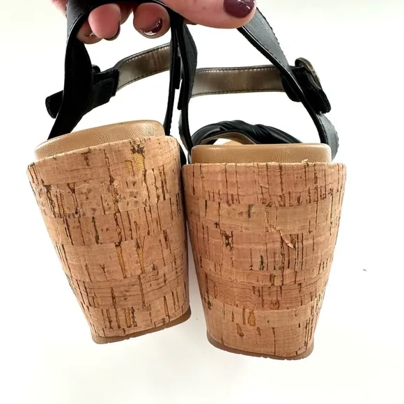 NWOB Blowfish Malibu Black Brasha Cork Wedge Sandals