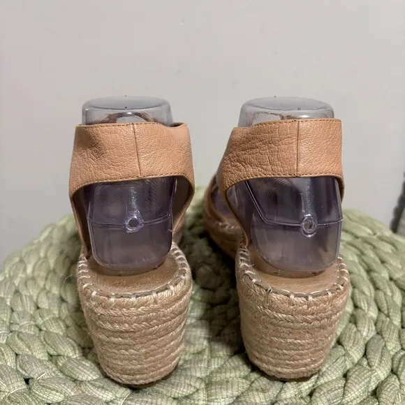 NWOB Eileen Fisher Whim Nude Leather Espadrille Wedge Slip On Sandals
