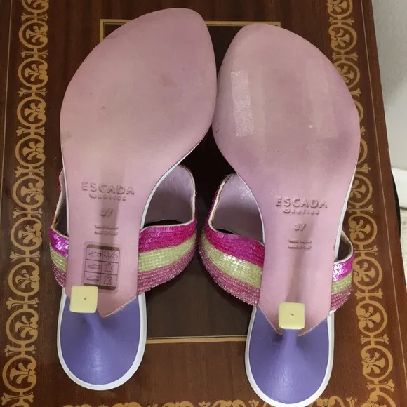 NWOB Escada 37  Beaded exotics slides sandals heels shoes multicolor