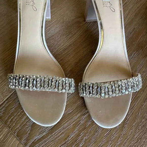 NWOB JEWEL BADGLEY MISCHKA James Block Heel Evening Sandals