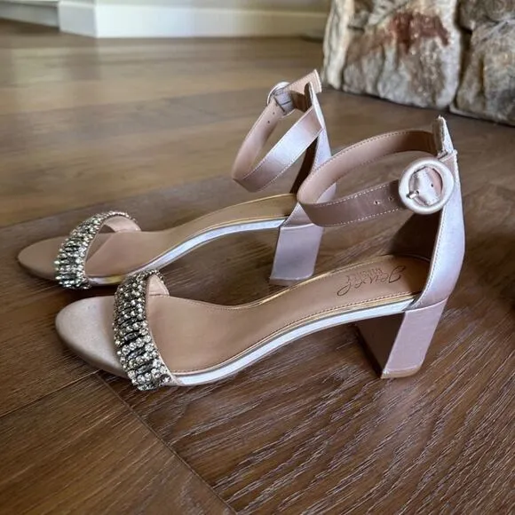 NWOB JEWEL BADGLEY MISCHKA James Block Heel Evening Sandals