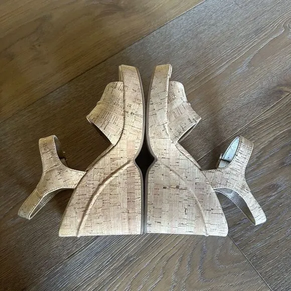 NWOB Korks Bardot II Wedge Comfort Sandals in Natural