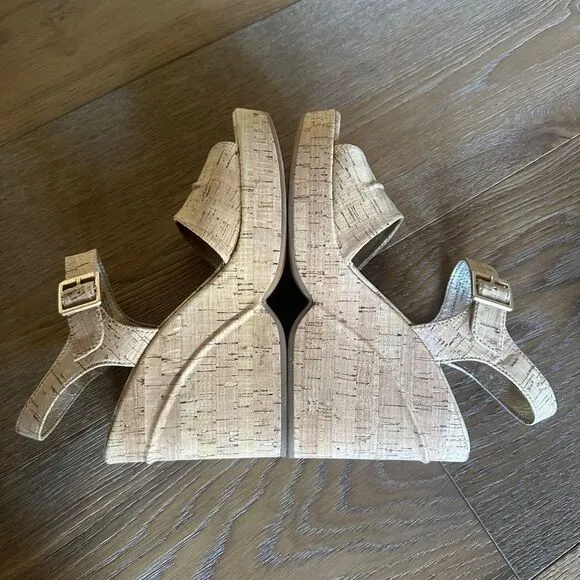 NWOB Korks Bardot II Wedge Comfort Sandals in Natural