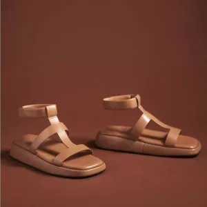 NWOB Jeffrey Campbell Devis Leather Platform Sandals in Dark Natural/Tan Size 9