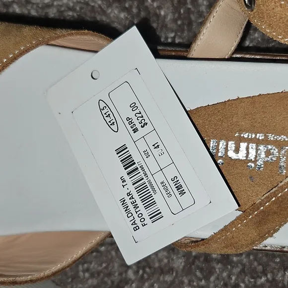 NWOT Baldinini Platform Suede Sandals Size EU 41 (US 10)